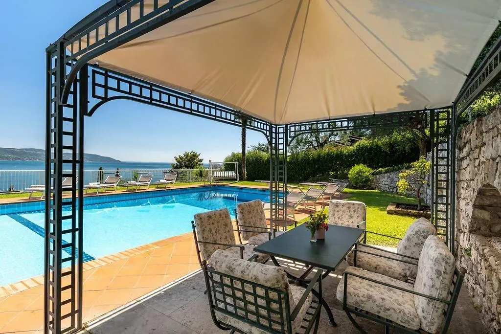 Villa Aurora- Villa Esclusiva Con Piscina E Splendida Vista Lago Gargnano Olaszország